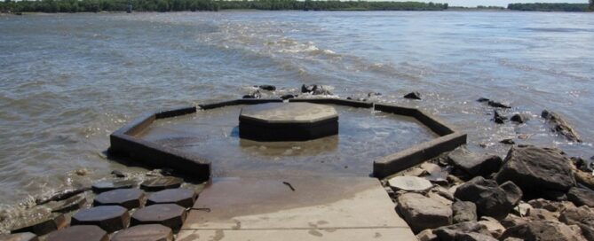 Flooding at Confuence Point State Park