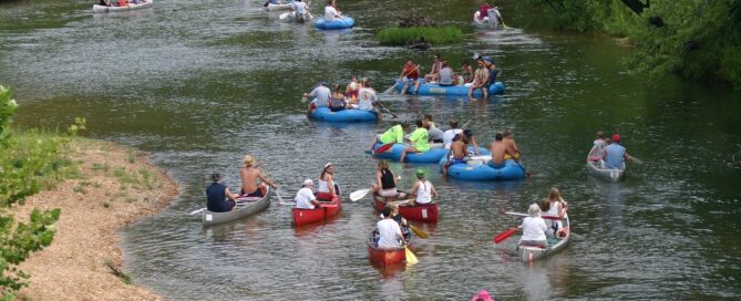 Huzzah River Canoe Trip