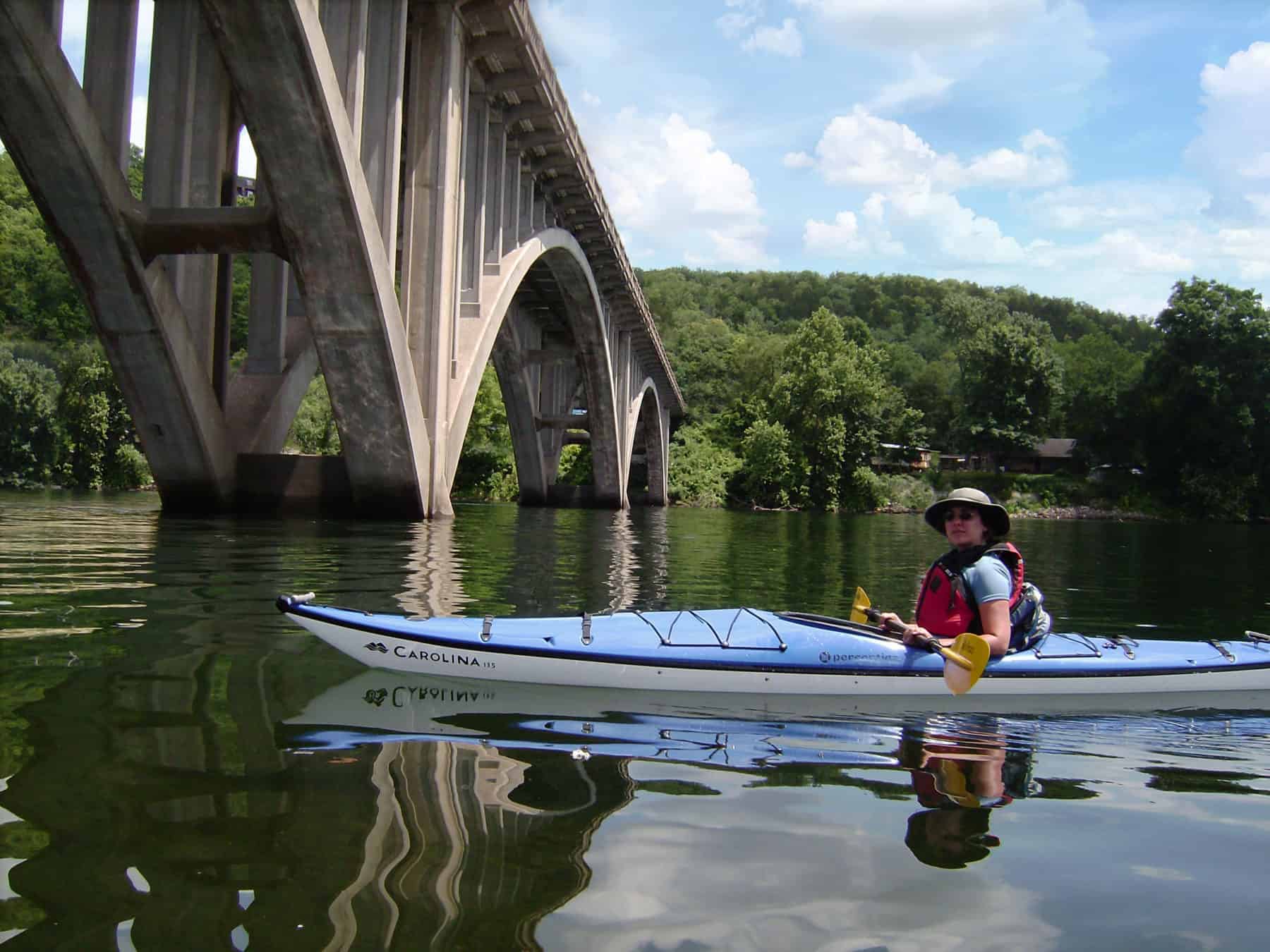 Kayaking at Lake Taneycomo