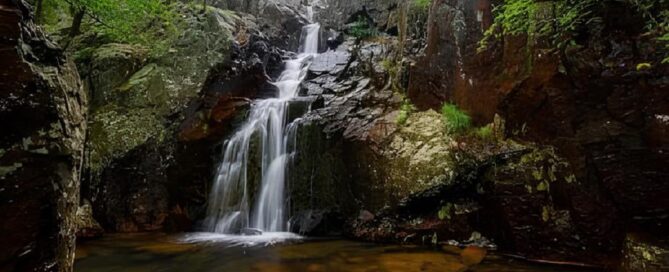Mina Sauk Falls